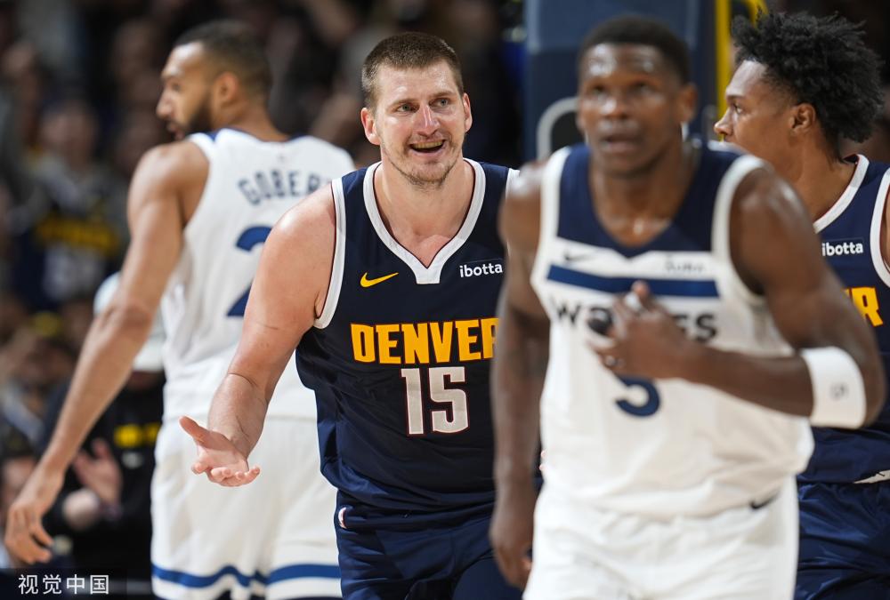 在比赛中的 在比赛中的