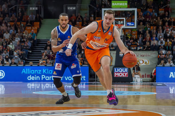 关键进球 关键进球