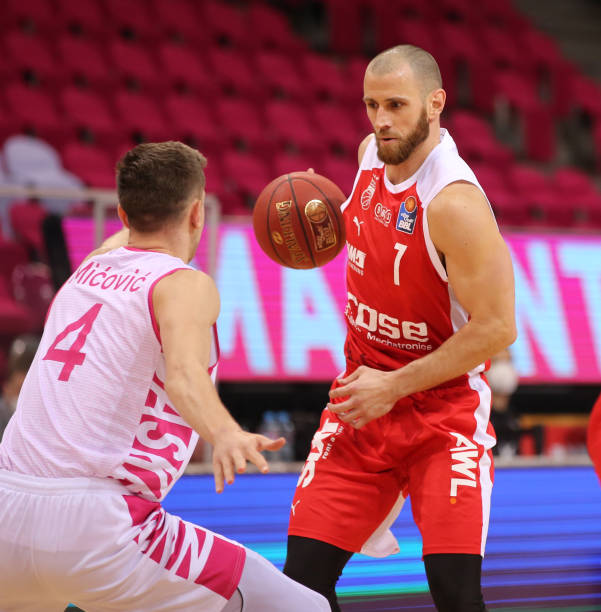 猛龙队的明 猛龙队的明