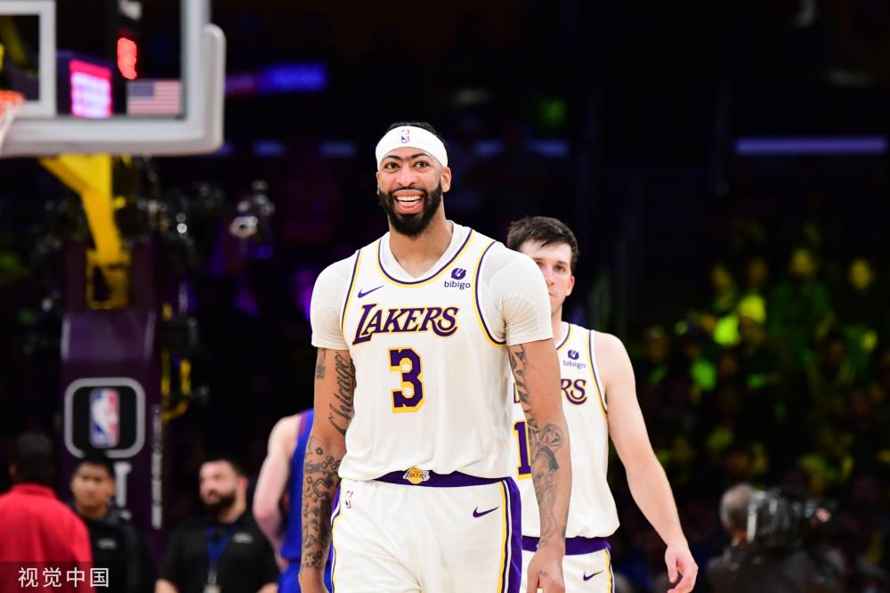 这位年轻球 这位年轻球