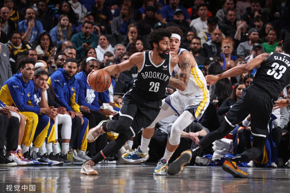 广大球迷提 广大球迷提