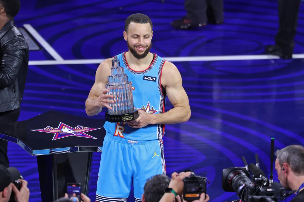 进一步吸引 进一步吸引