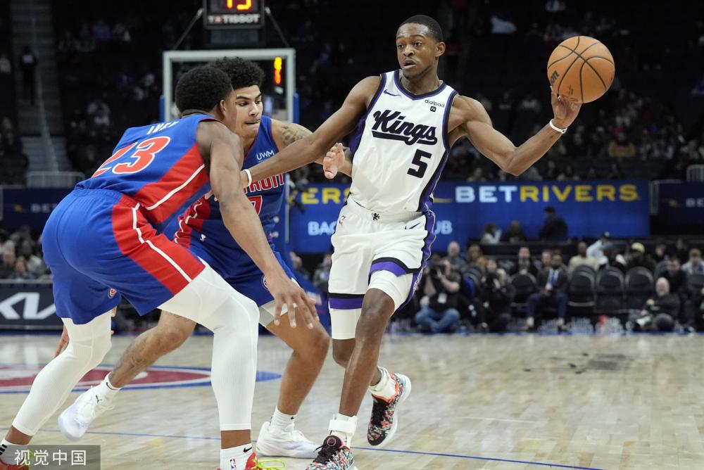 斯基和莱万 斯基和莱万