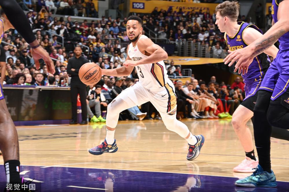 格外突出 格外突出